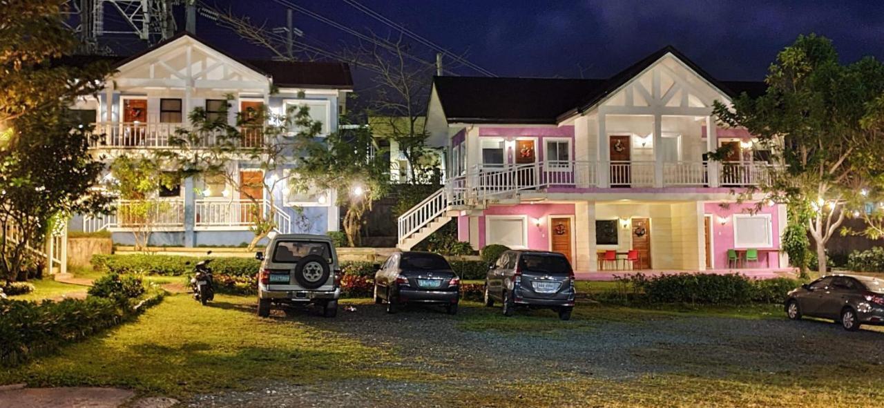 เดอะ คาร์เมแลนซ์ ล้อดจ์ Hotel Tagaytay City ภายนอก รูปภาพ